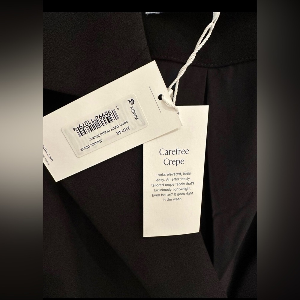 Spanx Women's Black Tailored Blazer crepe nwt medium - Picture 4 of 8